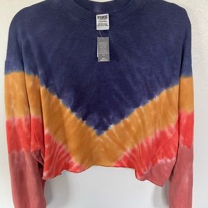 Pink tye dye long sleeve crop top
